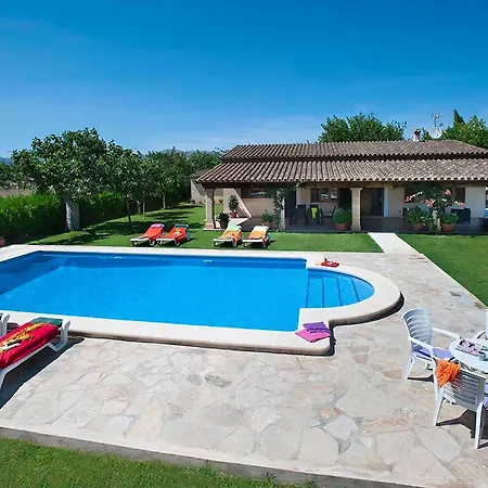 Schoenes In Mit Grossem Pool Alcudia (Mallorca)