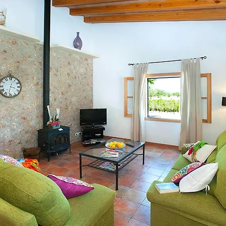 Holiday home Schoenes In Mit Grossem Pool