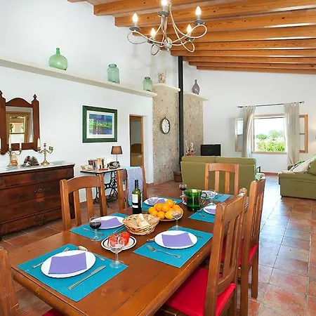 Schoenes In Mit Grossem Pool * Alcudia (Mallorca)